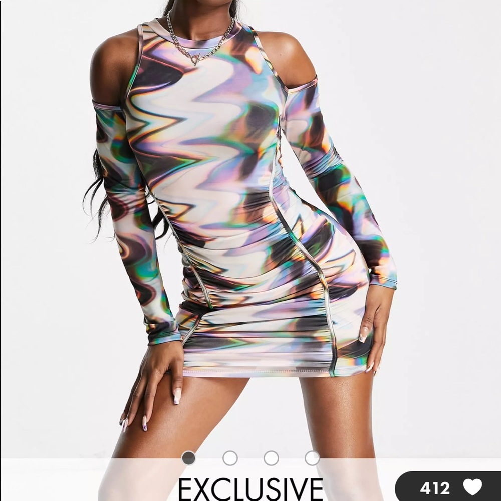 Cut out shoulder swirl dress
